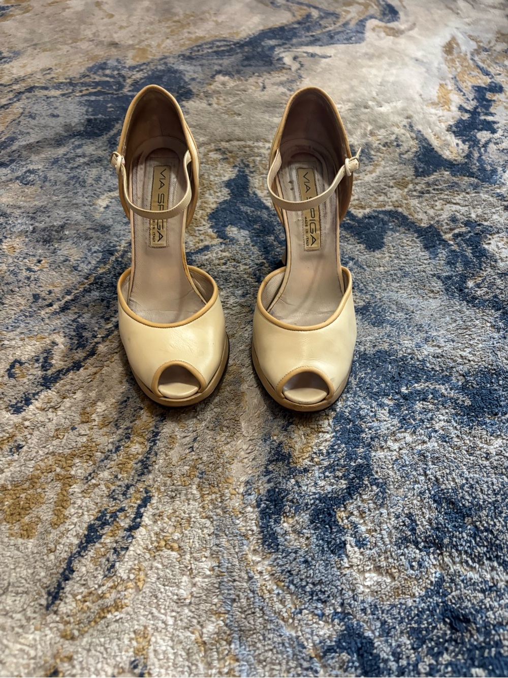 Via Spiga Cream Peep-Toe Ankle-Strap Heels